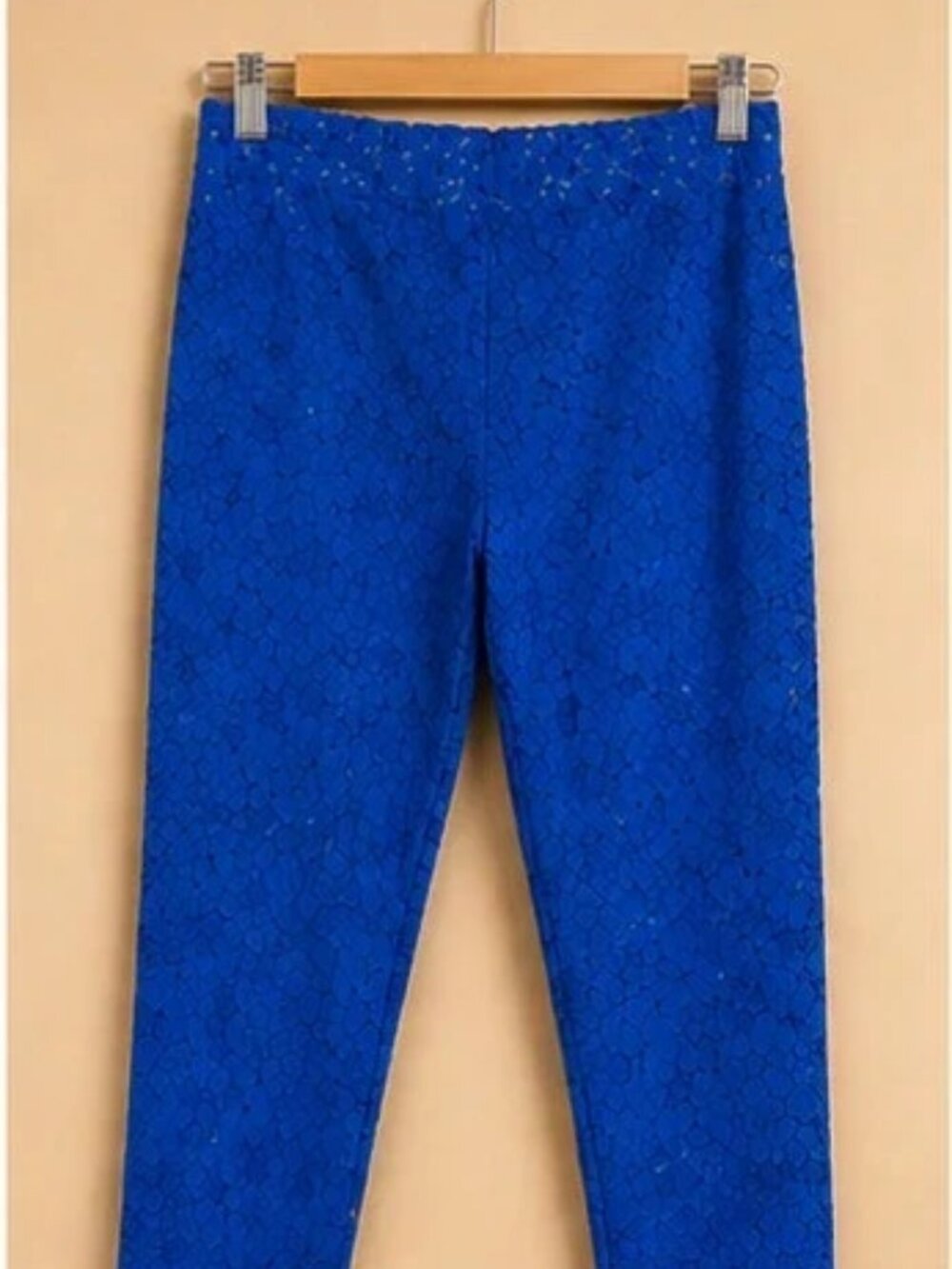 NWT Blue Lace Leggings Size Petite Medium Pull on US 8-10·New with tags